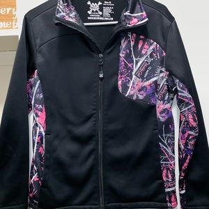 Muddy girl jacket